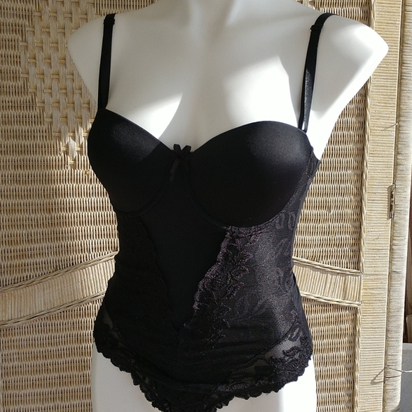 Vintage Other - COMING VINTAGE Lace Panel UNDERWIRE Lightweight Shapewear Sz M